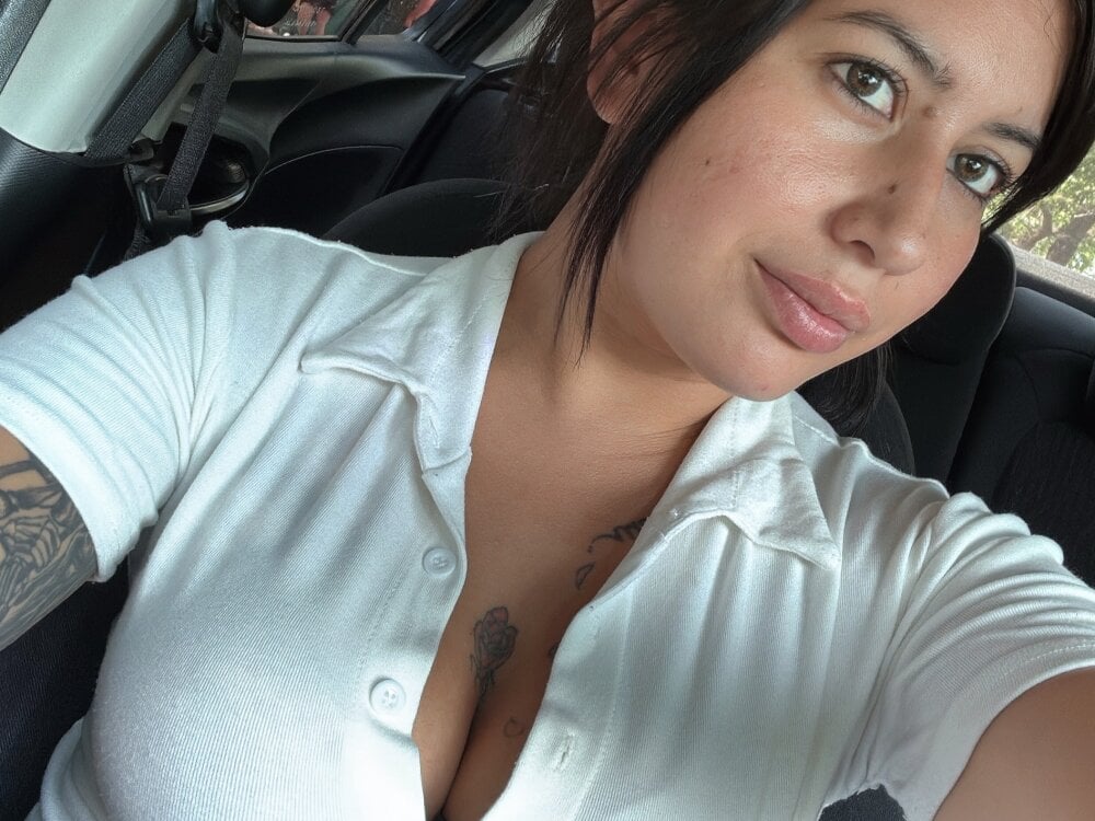 carpediem093 Offline XXX-Chat