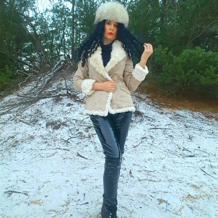 Bastet12's Offline XXX Chat