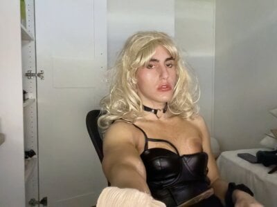 RomiTheButterfly - Stripchat Boy 