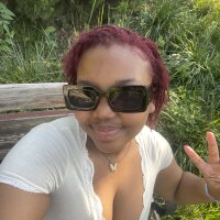 casey_baddie's Offline XXX Chat