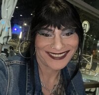 Carla_Raphtalia's Offline Chat Room