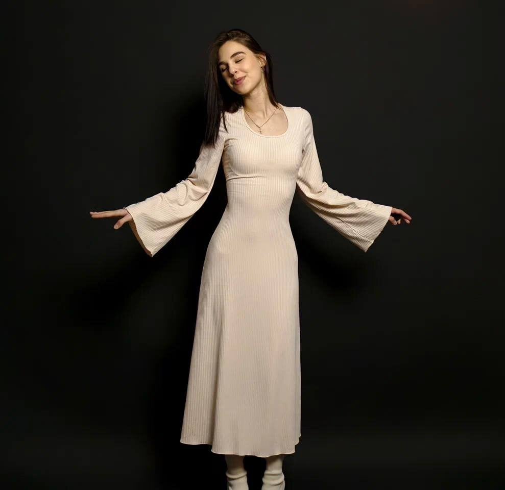 6livesex.com molly__cutie livesex profile in world-of-erotica cams