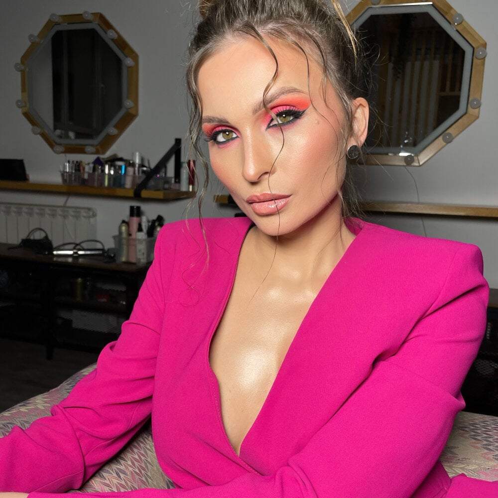 Beatrice_Brise profile