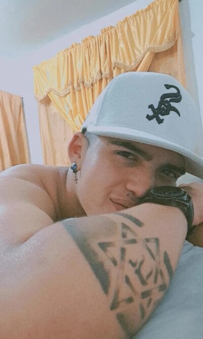 _benjamin__