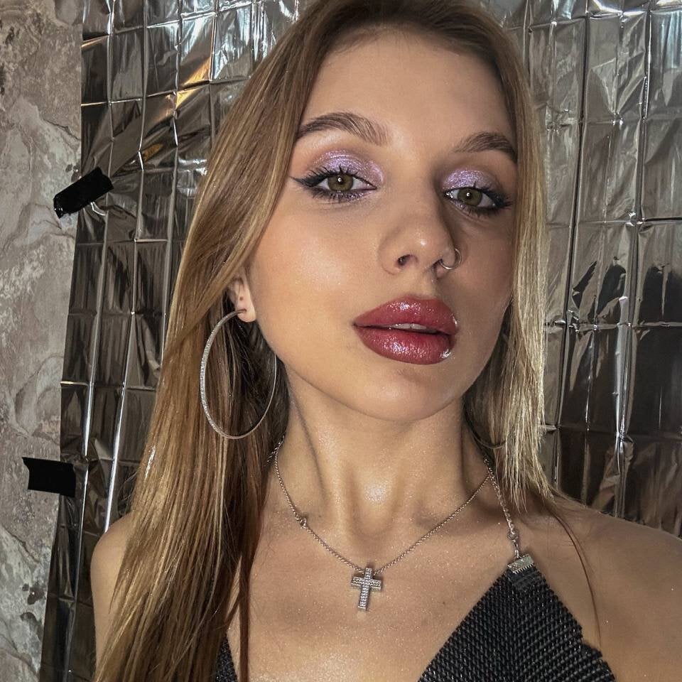 RoselynRoe profile