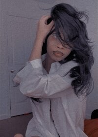 chann2000's Offline Chat Room
