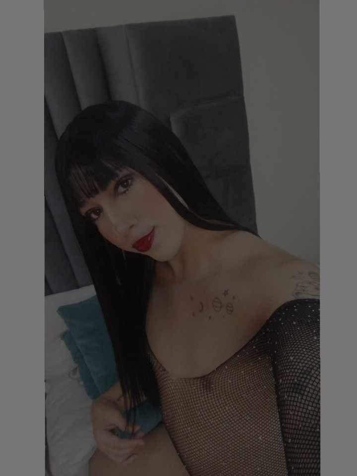 IVANNA__JACKSON's most recent online preview