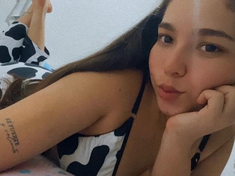 alessia_monet1 profile