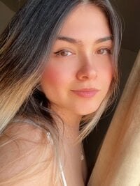 Lau_Bee