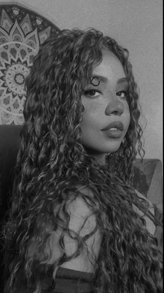 yarina_LO