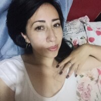 CarolineRamirez_25's Offline XXX Chat