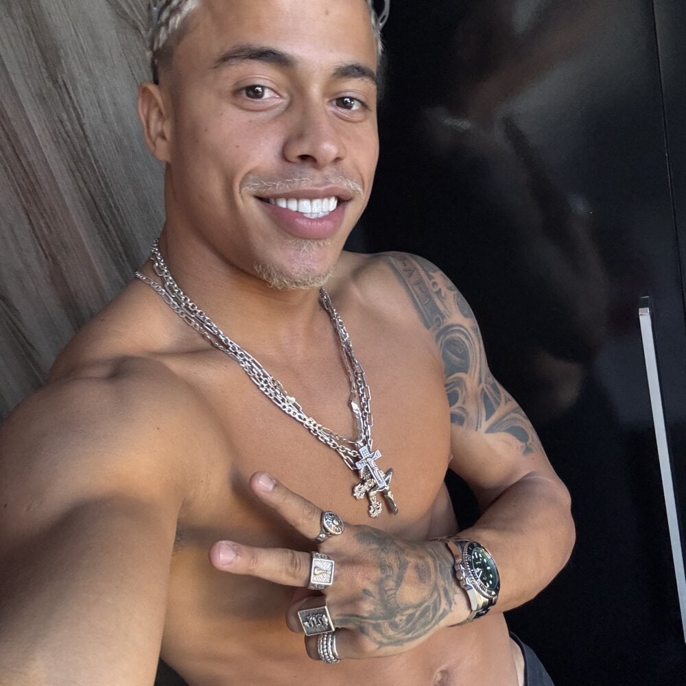 playboy_alex from stripchat