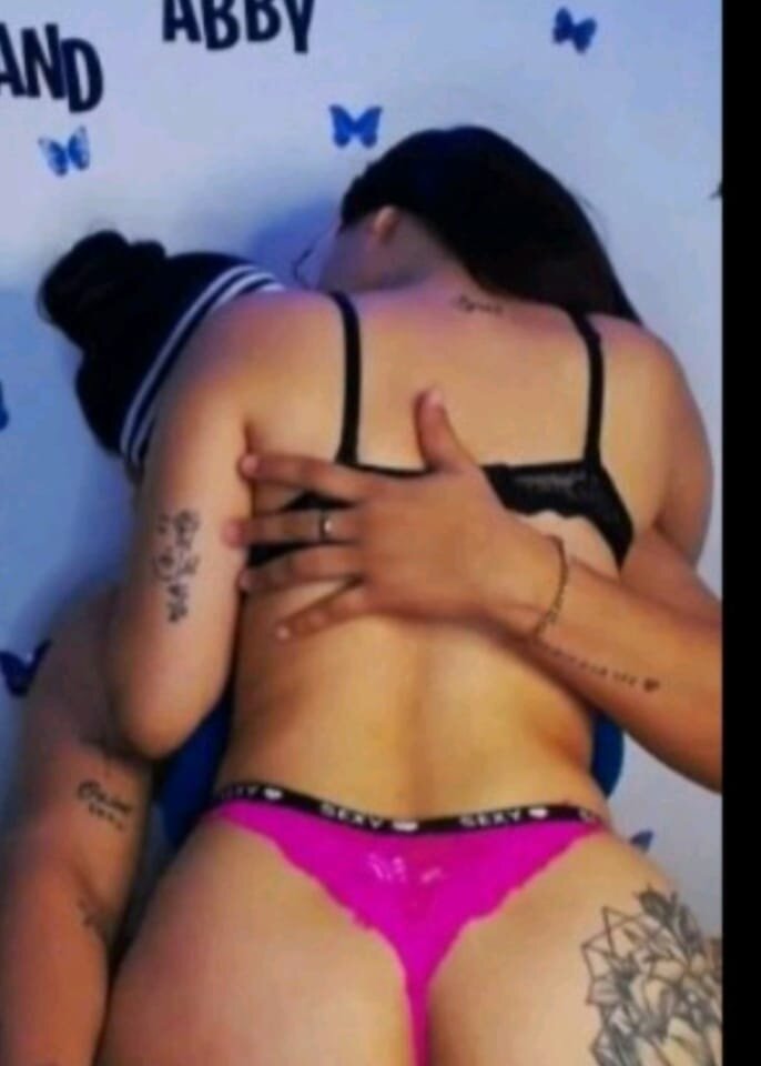 emma_abby777 from stripchat