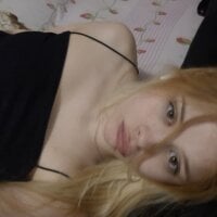 love_lava1's webcam live show