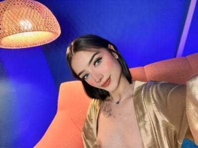 PeytonReeds - Stripchat Teen Lovense Blowjob Girl 