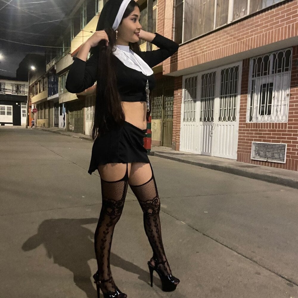 stripchat dakota_watson webcam profile pic via pornos.live