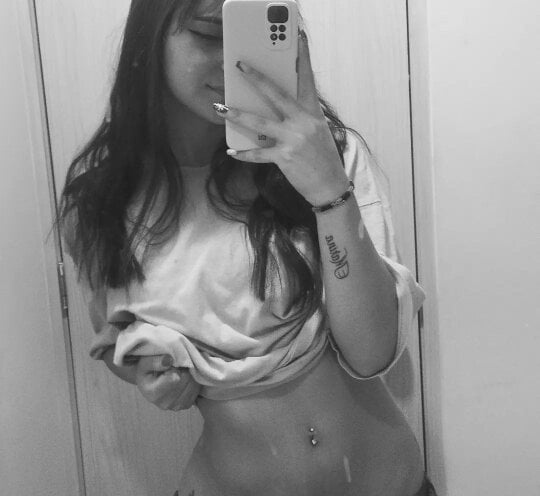 Live sex webcam photo for Cherry04 #291429584