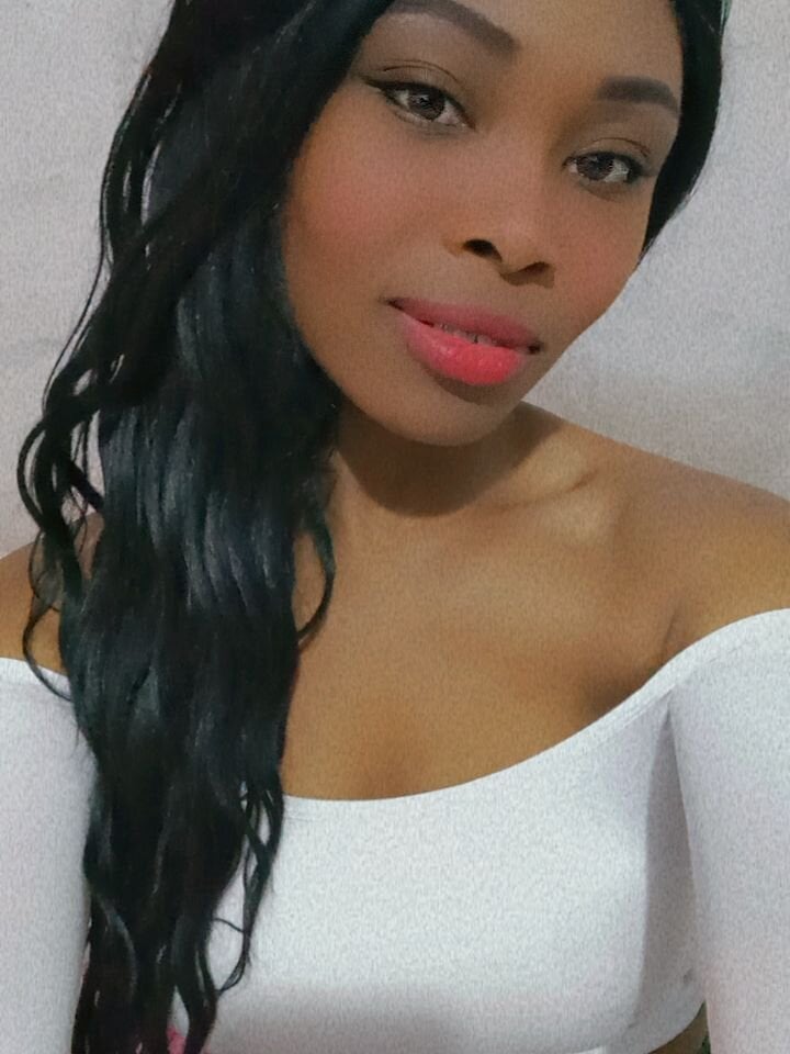 clohe_wells from stripchat