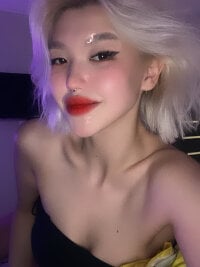 _sun_sun_'s Live Sex Cam Show