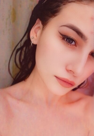 NoreenBow Female Newbrunettes Online Webcam Sex