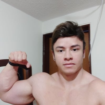 MarksMuscle Male Muscle Webcam Adult