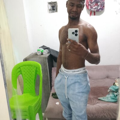 negrotura09 from stripchat