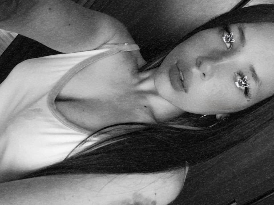 sexcityguide.com anny_taylor_tx livesex profile in where-dreams-lead cams