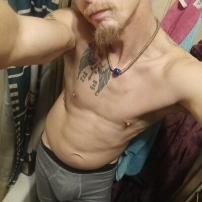 Johnnybbad420421 - Stripchat Boy 