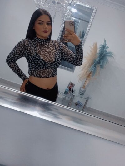 aisha__collins from stripchat