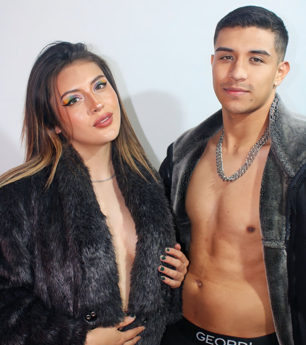 Live sex webcam photo for BradLovEmma_ #289995839