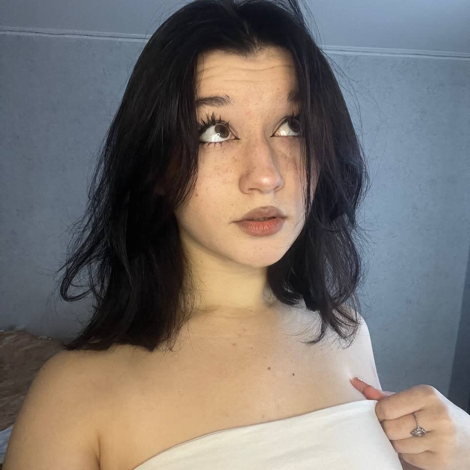 livesex.fan stacysanchez livesex profile in you-are-in-heaven-honey cams