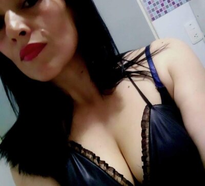 Mia_Wallace88 Live Cam on StripChat