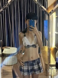 gabby_little's webcam live show