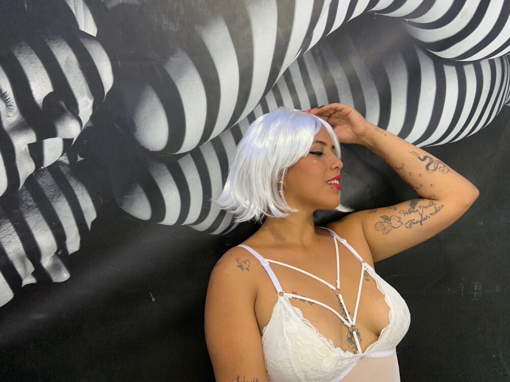 Liaa_Adams1 🤓 live webcam
