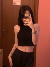 Offline chatovací místnost betty_booobs