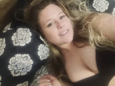 Alexsky247 Female Newmilfs Nude Cam