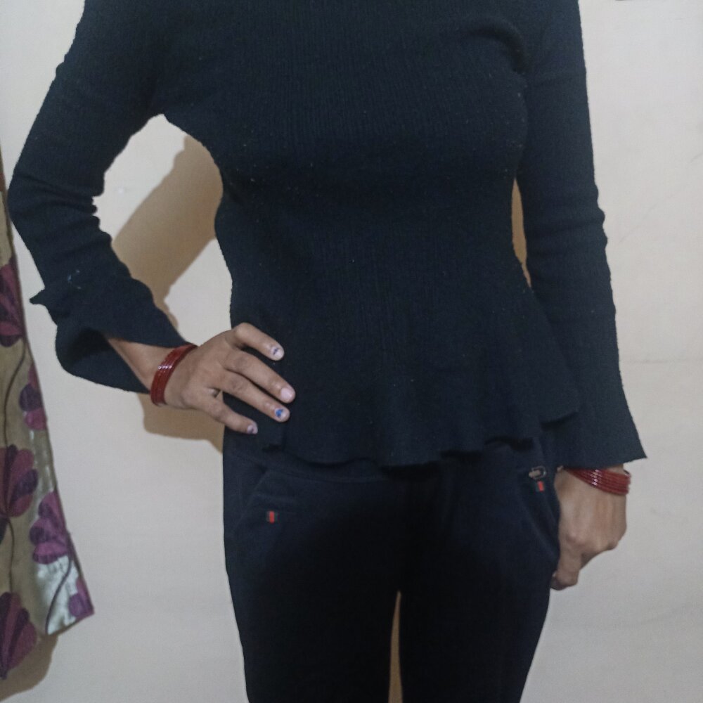 QUEEN-TANU-'s most recent online preview