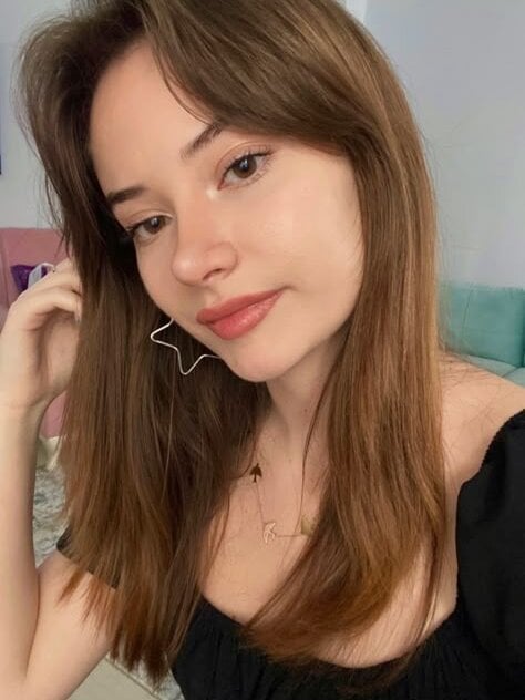 rudecam.live carolinaa123 livesex profile in whispering-woods-of-europe cams