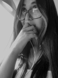 caroline_williams