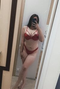 SabinaRey's Offline Chat Room