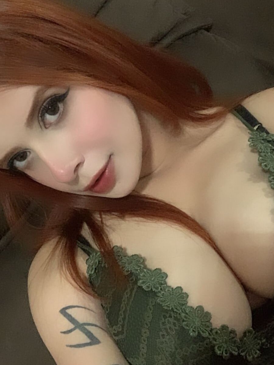 moranguinhohotgirl from stripchat