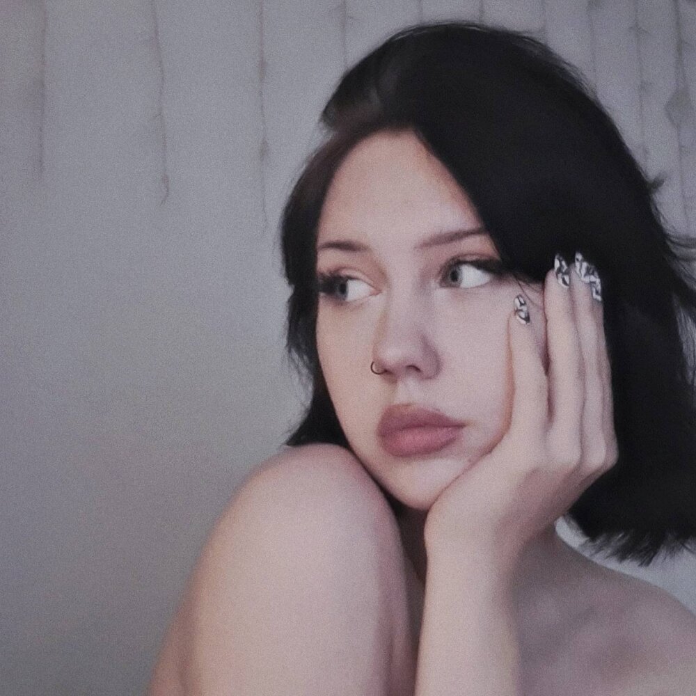 MonicaMooren 离线聊天室