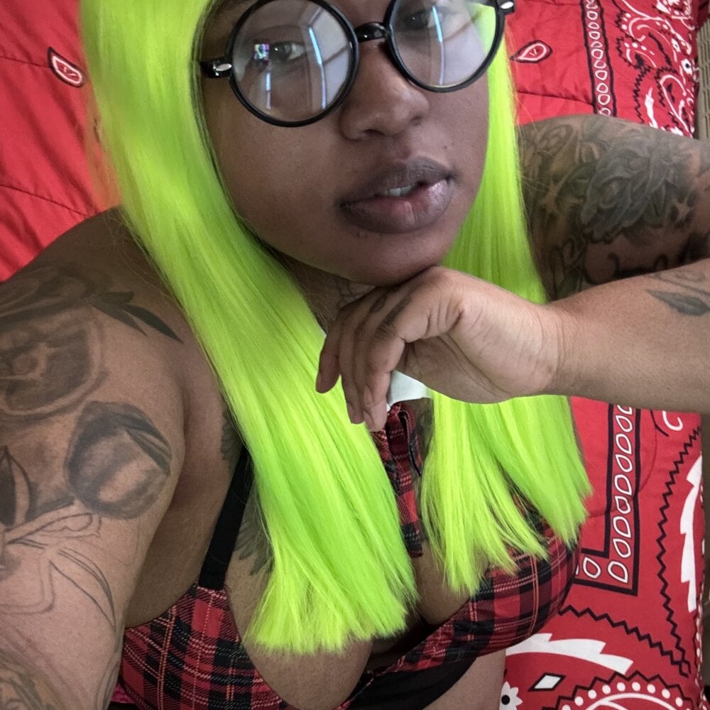 shabrimdapornstar from stripchat