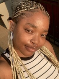 lolo444juicy's webcam live show