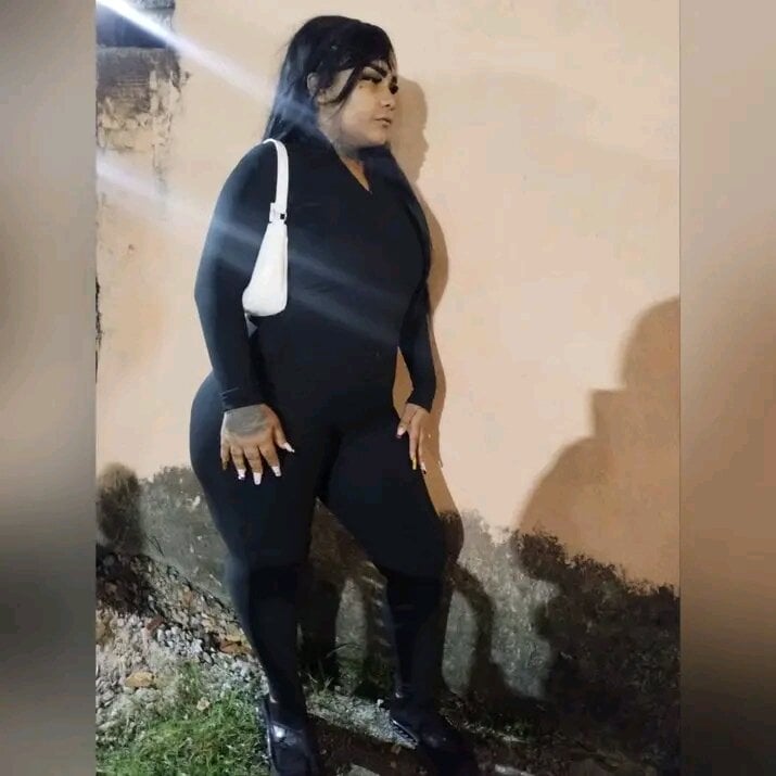 laryfelix webcam profile - Kenyan