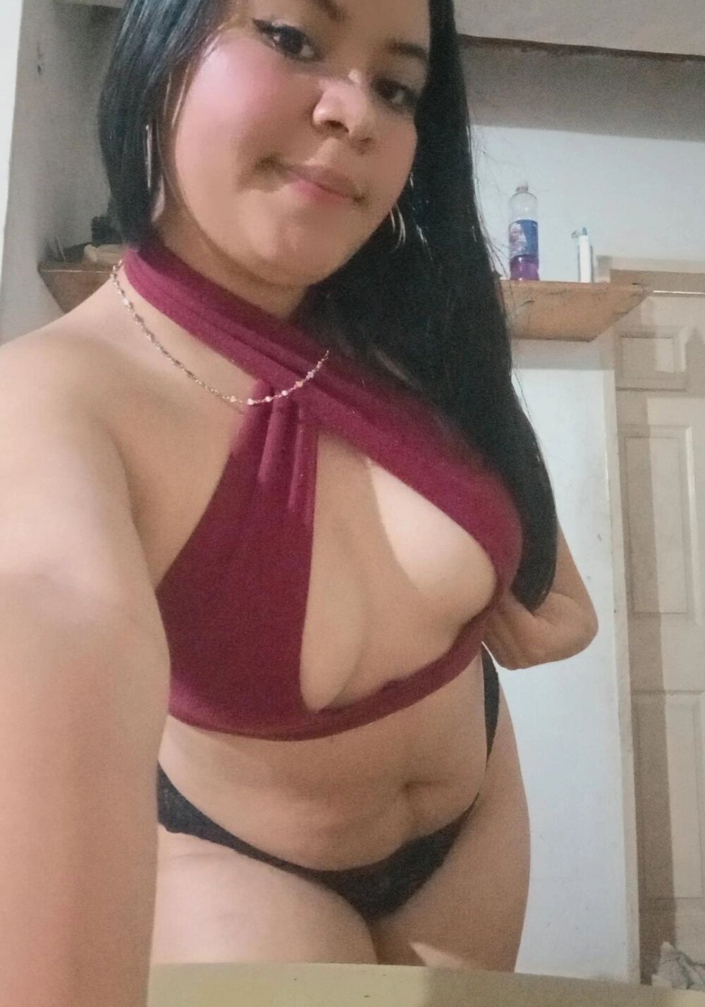 stripchat angeles_20 webcam profile pic via sexcityguide.com