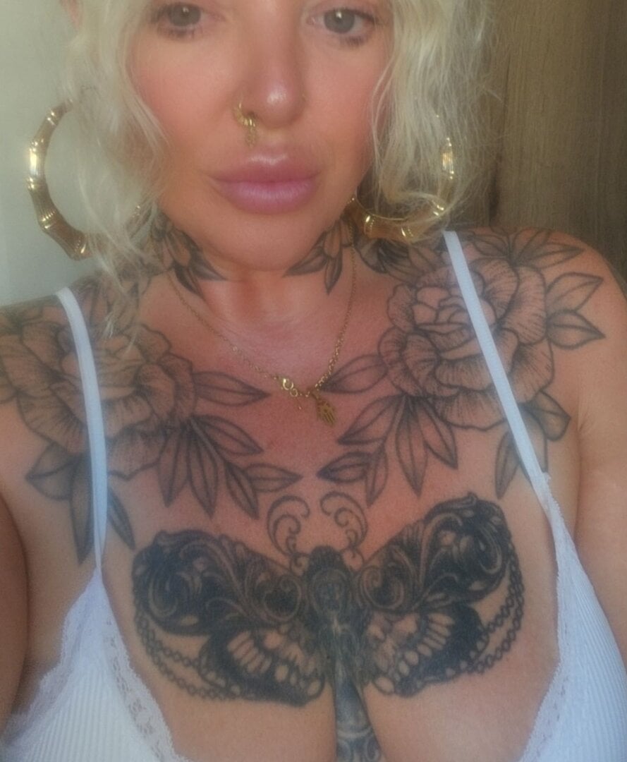 roxy_red69 from stripchat