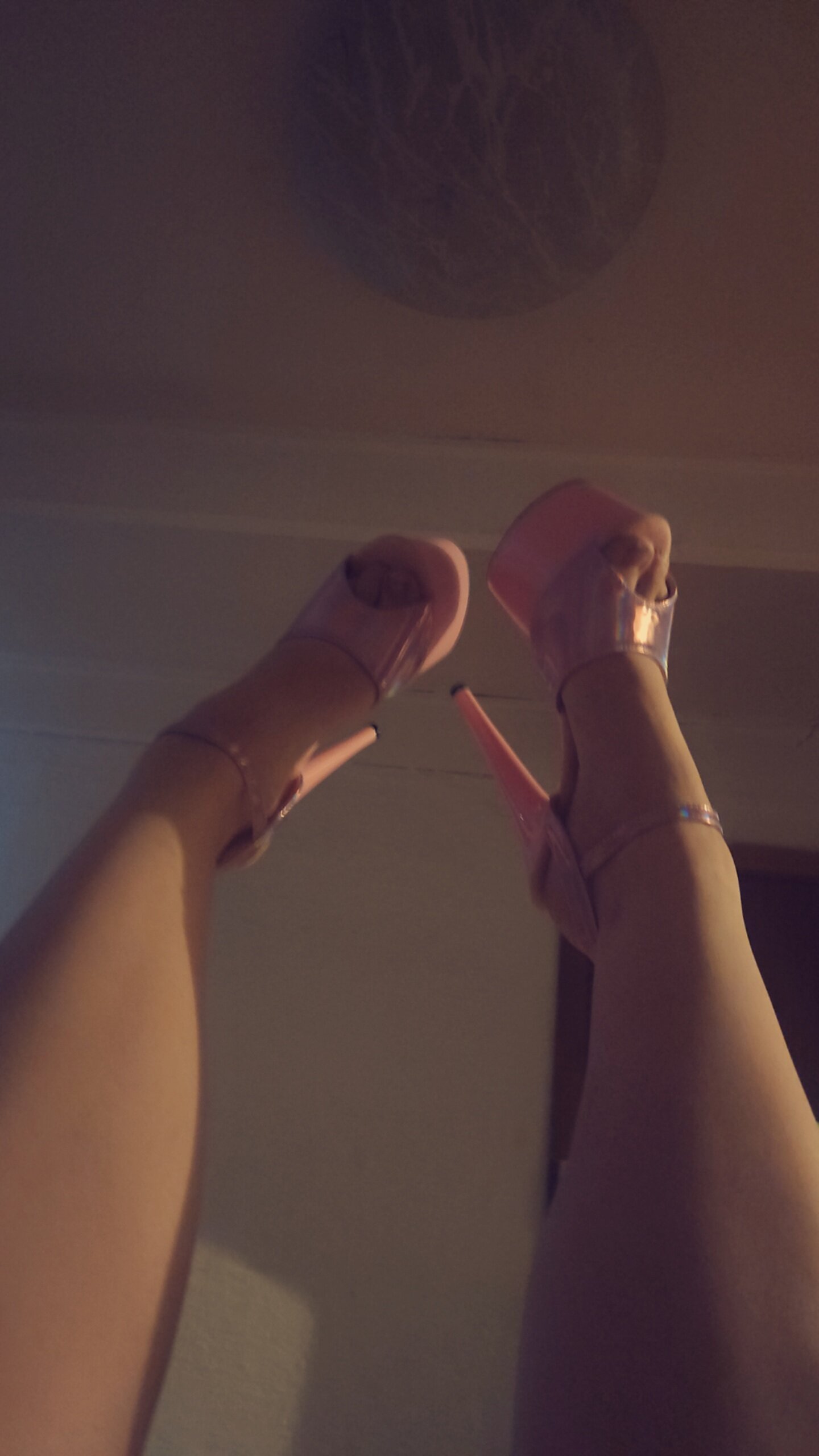 milfyhousewifex