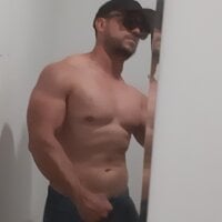 Blackwidowsex's Offline Chat Room