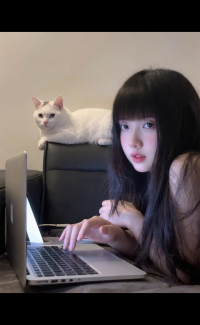 Alice1818's webcam live show
